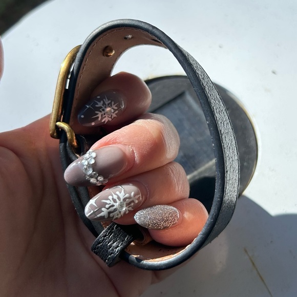 GUCCI Luxury Bracelet Cuff ✨️ - Picture 5 of 8